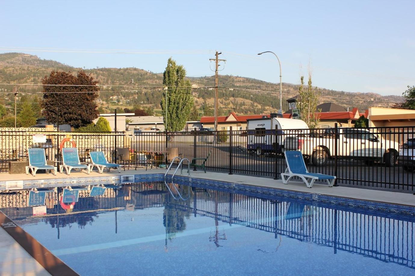 Flamingo Motel Penticton Exterior foto